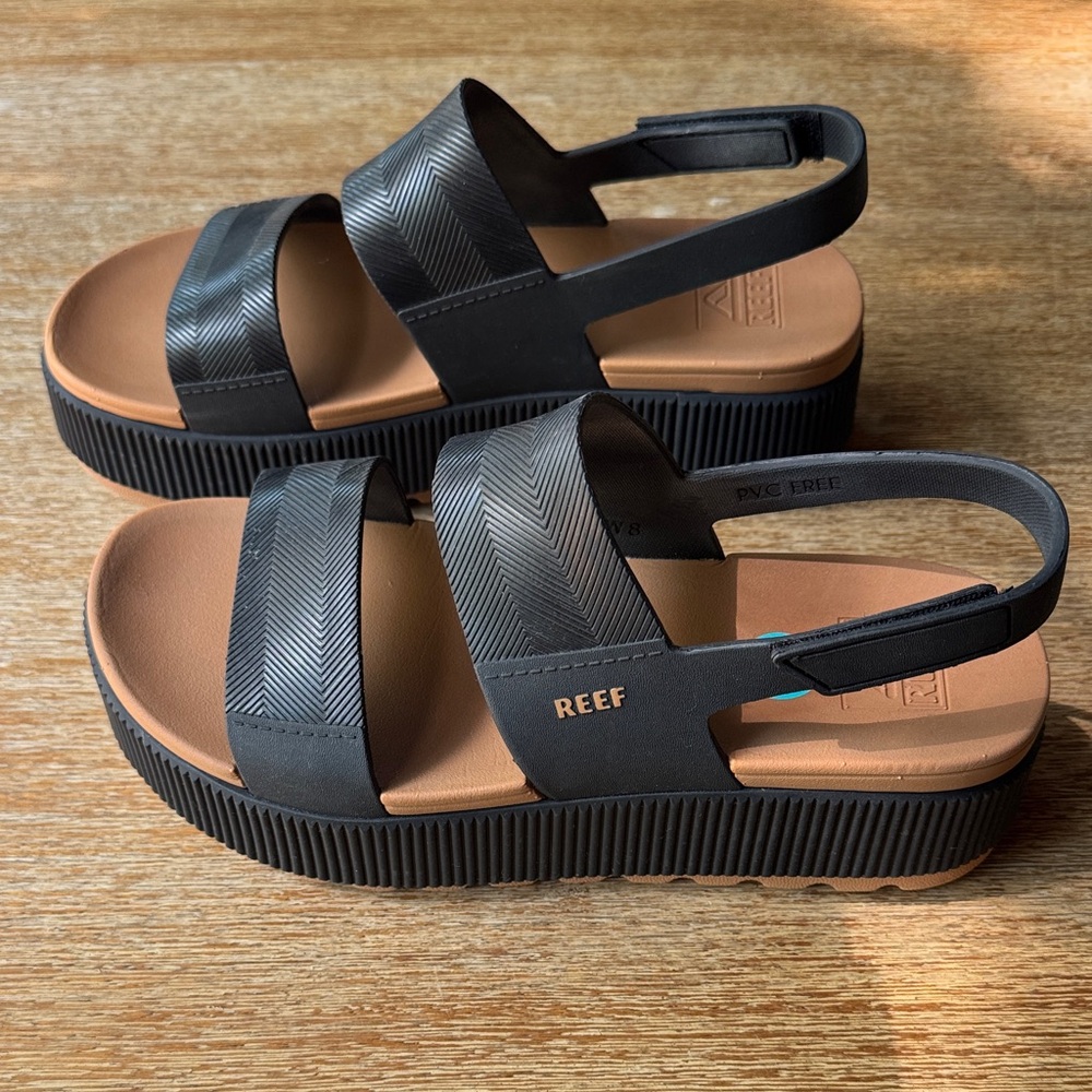 Reef Women's water vista high platform